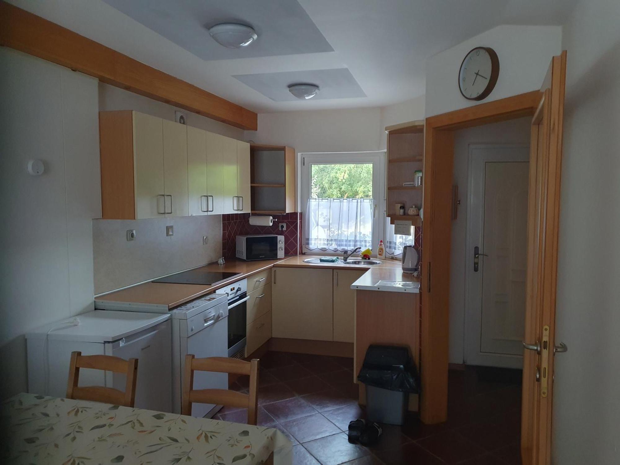 Revesz Apartamento Mosonmagyaróvár Exterior foto